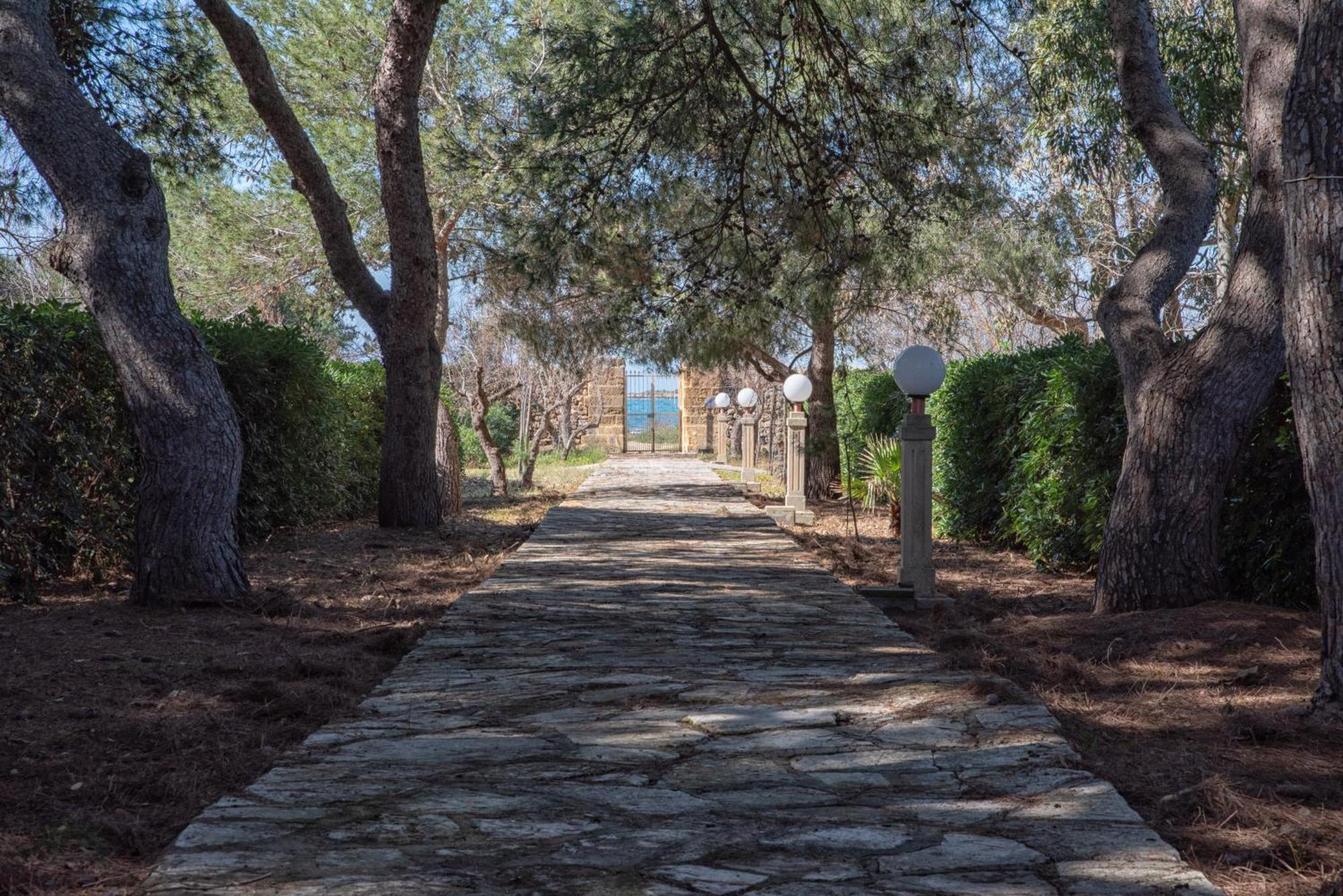 Villa La Tonnara Punta Prosciutto Exterior foto